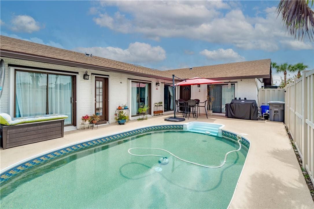 9879 Boca Gardens Trail, Unit B Boca Raton, FL 33496 - Photo 10 of 40 Photo 10
