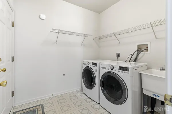 $925,000 | 26 Carter Drive, Old Bridge, NJ 08857