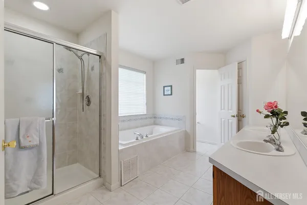 $925,000 | 26 Carter Drive, Old Bridge, NJ 08857