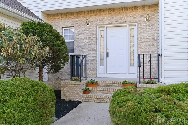 $925,000 | 26 Carter Drive, Old Bridge, NJ 08857