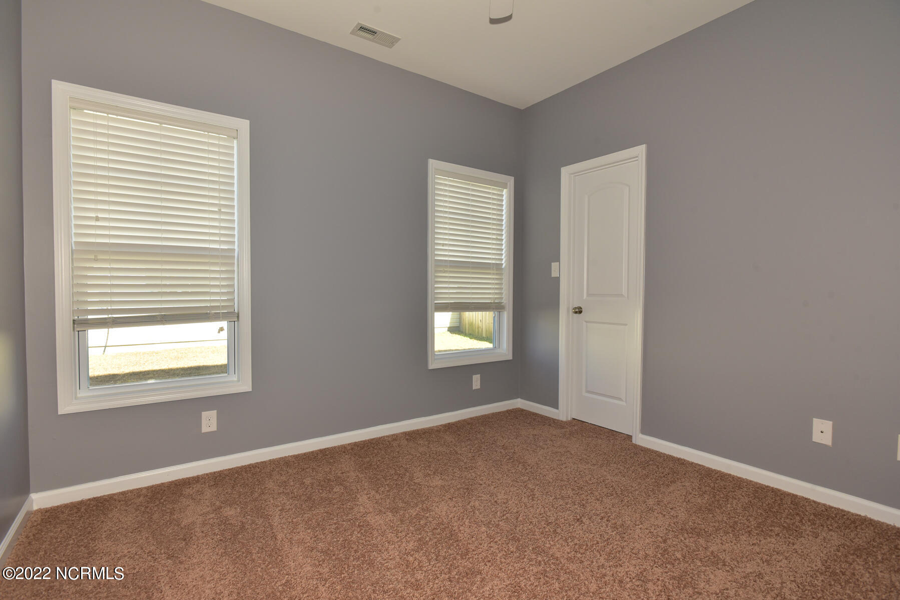 288 Merin Height Road Jacksonville, NC 28546 - Photo 46 of 46 098