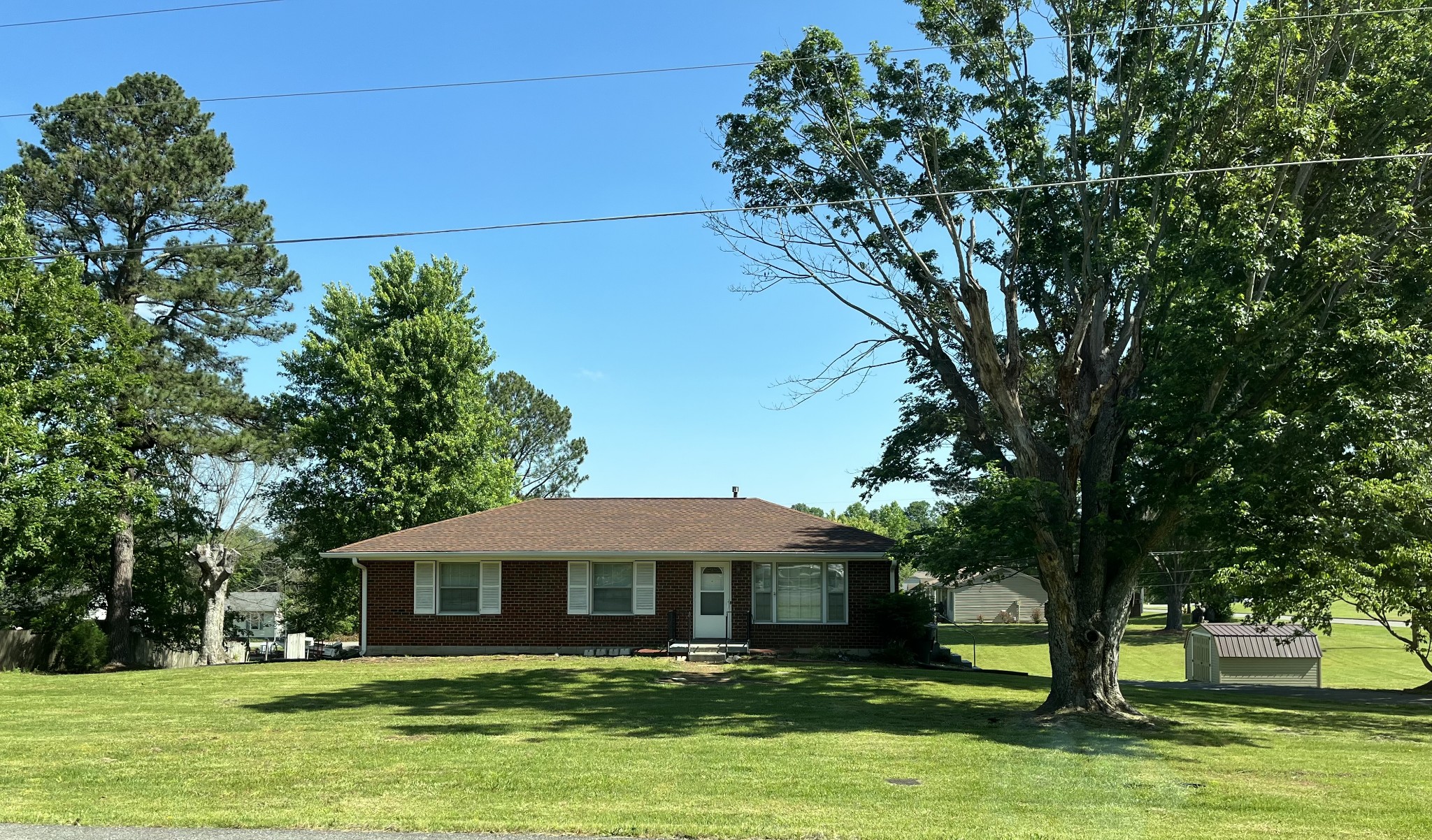 317 Pitt Lane Springfield, TN 37172 - Photo 1 of 22 a front view of a house with garden