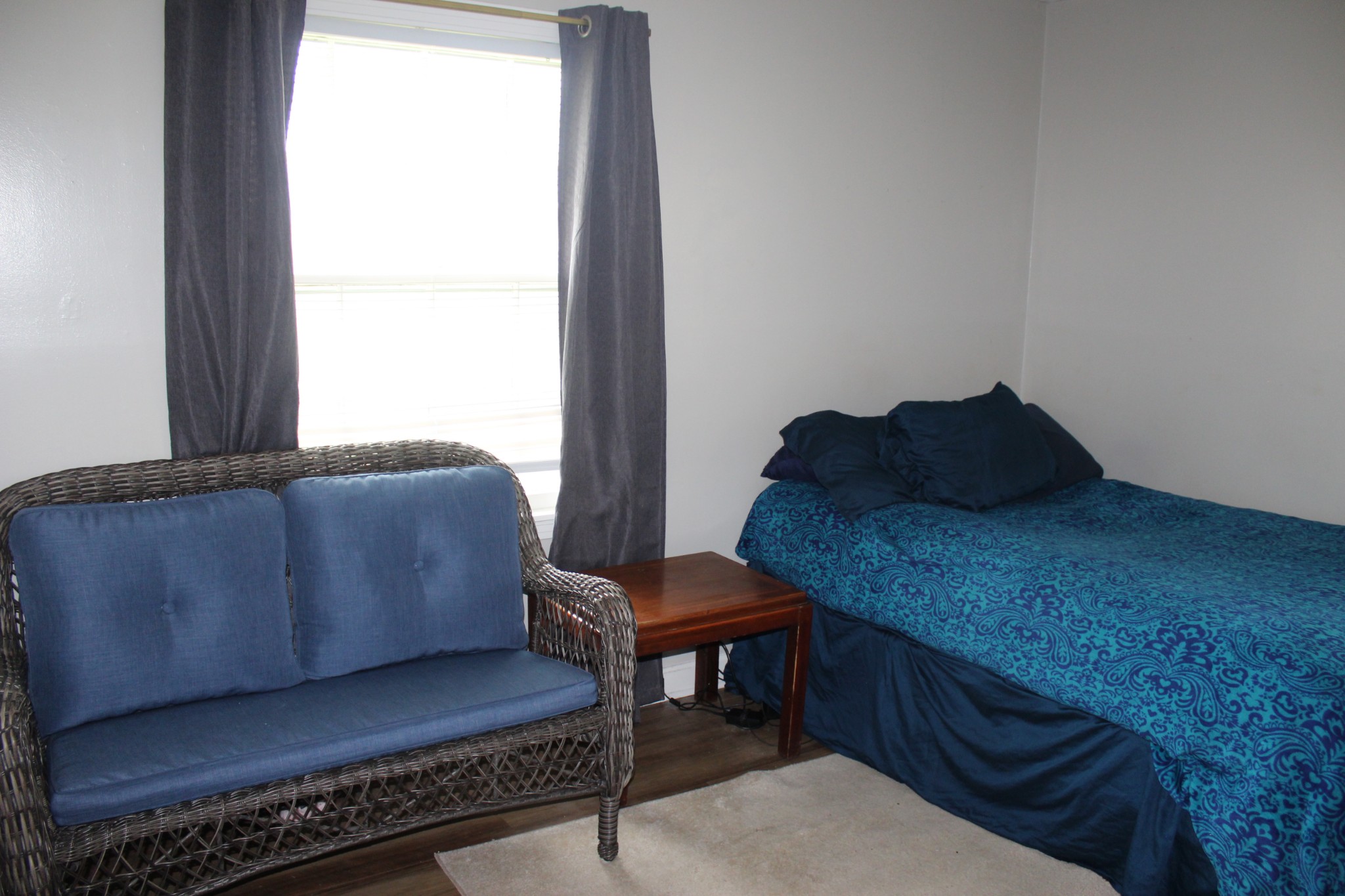 317 Pitt Lane Springfield, TN 37172 - Photo 10 of 22 a living room with furniture and a window