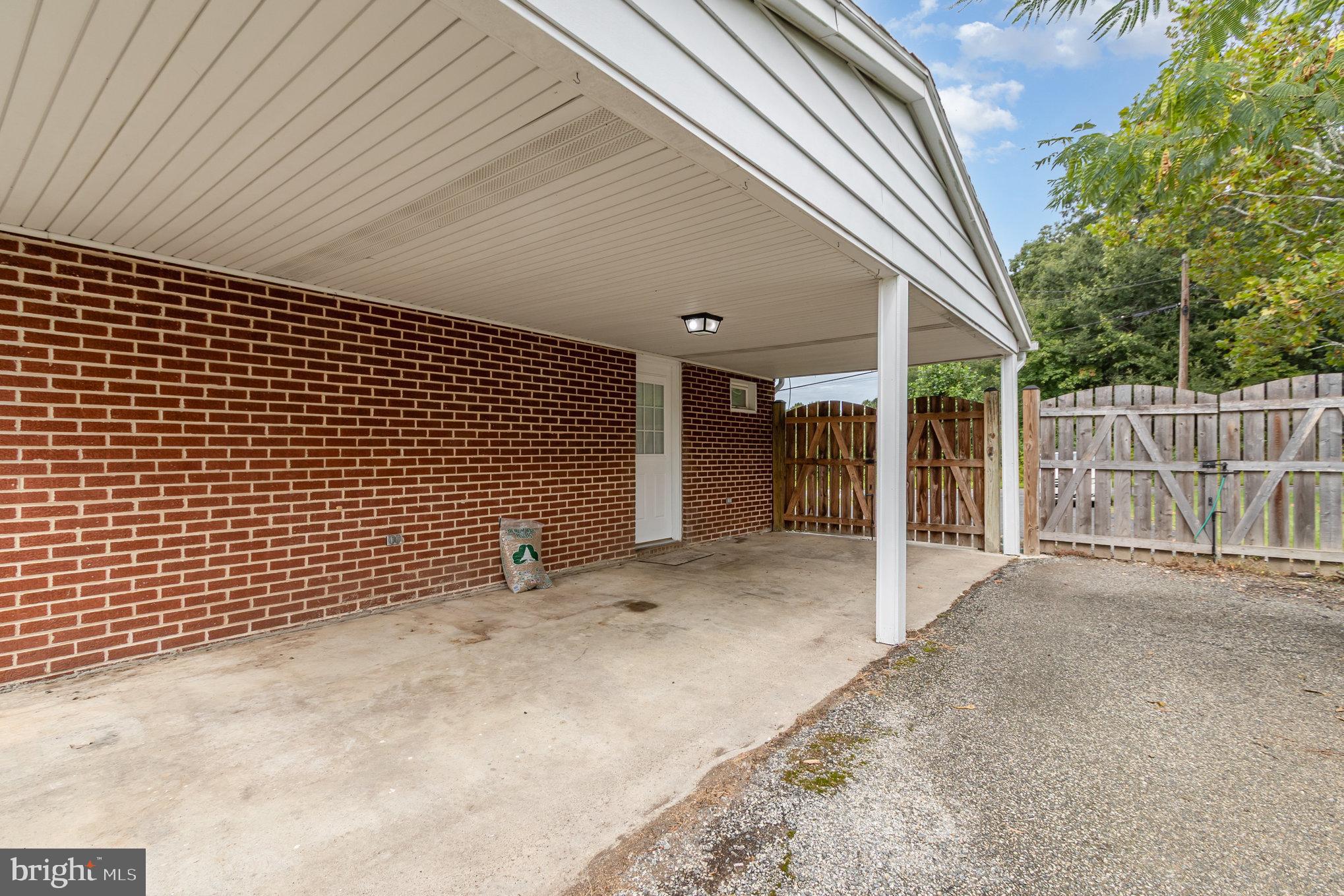 2507 Jerusalem Road Joppa, MD 21085 - Photo 30 of 50 a view of a house with a wooden fence
