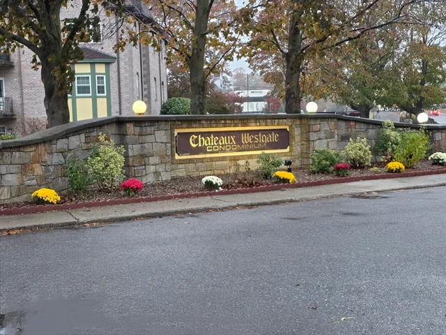 $220,000 | 116 Oak Lane, Unit 12, Brockton, MA 02301