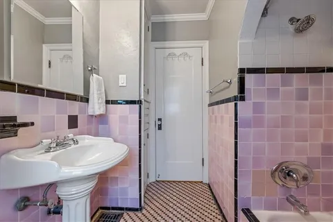 $270,000 | 6656 The Paseo, Kansas City, MO 64132