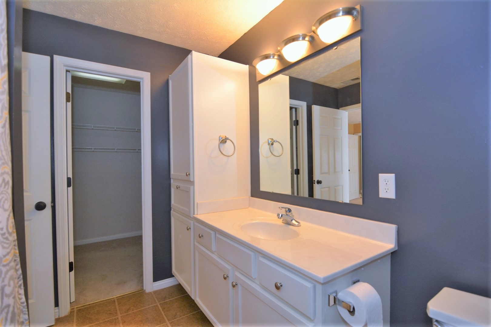 10001 Chatteris Road Evansville, IN 47725 - Photo 13 of 25 Gallery Image 13