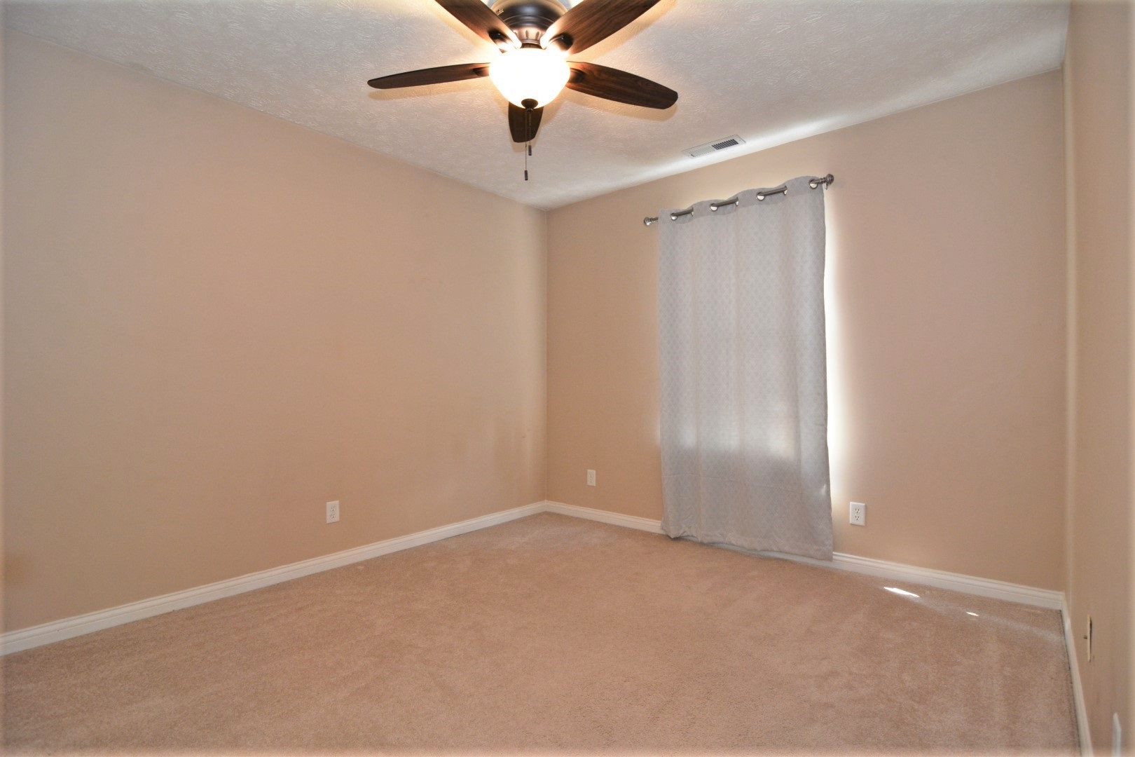 10001 Chatteris Road Evansville, IN 47725 - Photo 15 of 25 Gallery Image 15