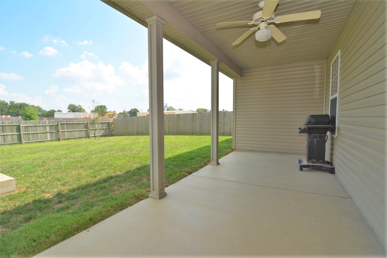 10001 Chatteris Road Evansville, IN 47725 - Photo 21 of 25 Gallery Image 21