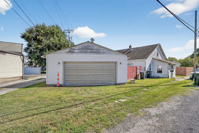 $49,000 | 526 Columbia Road, Dupo, IL 62239