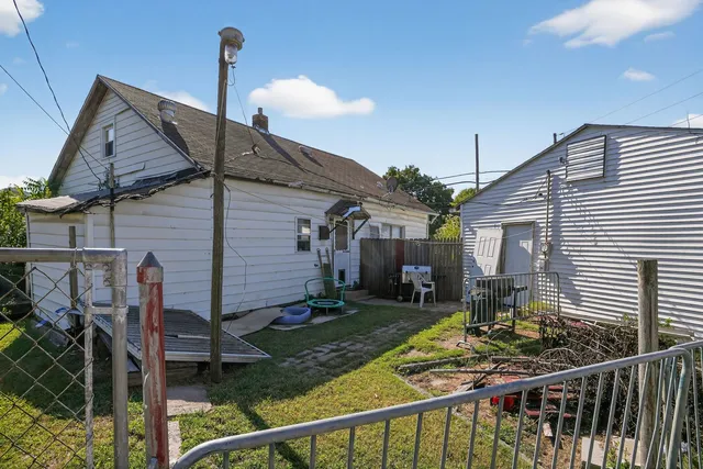 $49,000 | 526 Columbia Road, Dupo, IL 62239