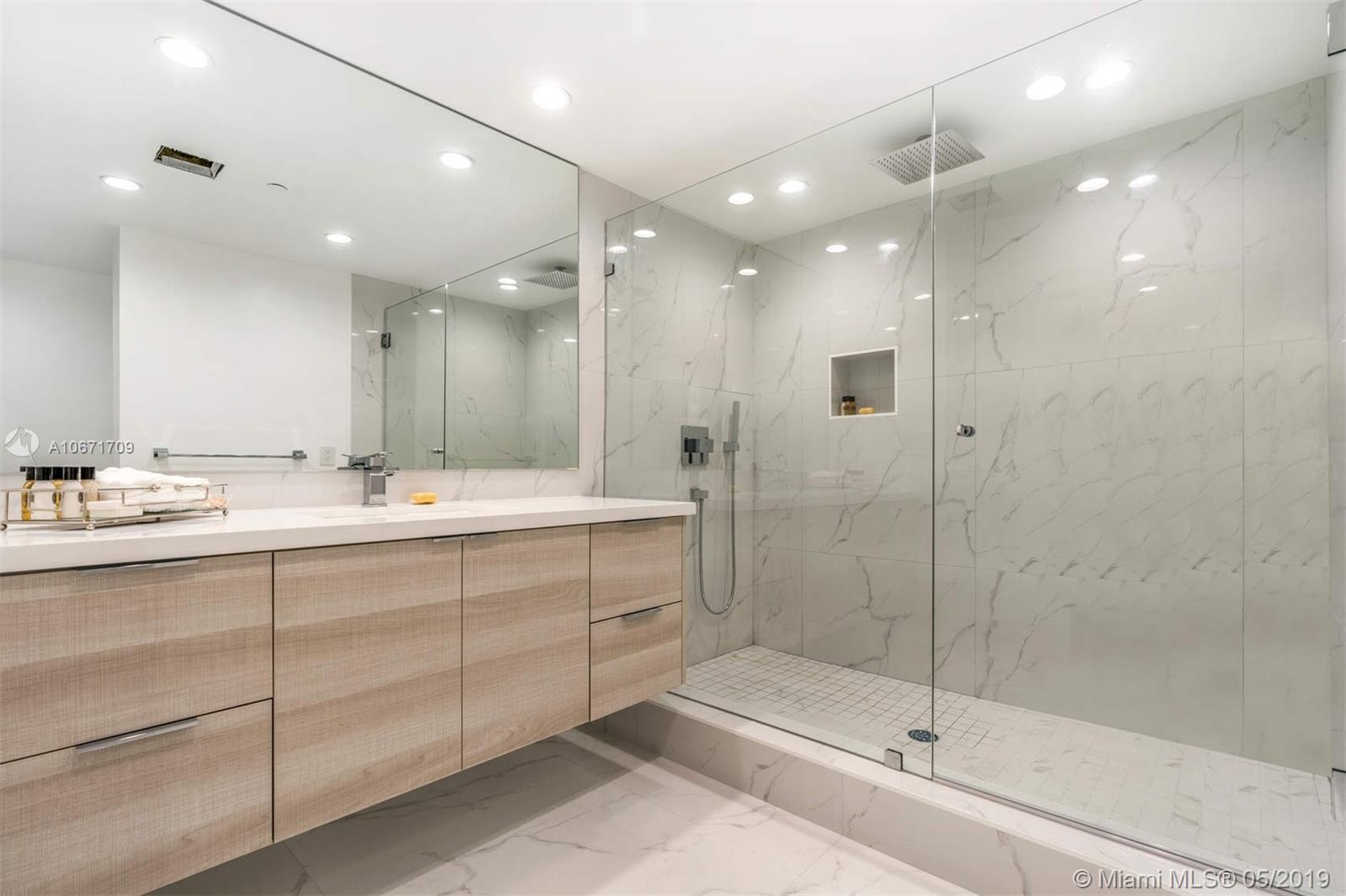 2127 Brickell Avenue, Unit 703 Miami, FL 33129 - Photo 14 of 18