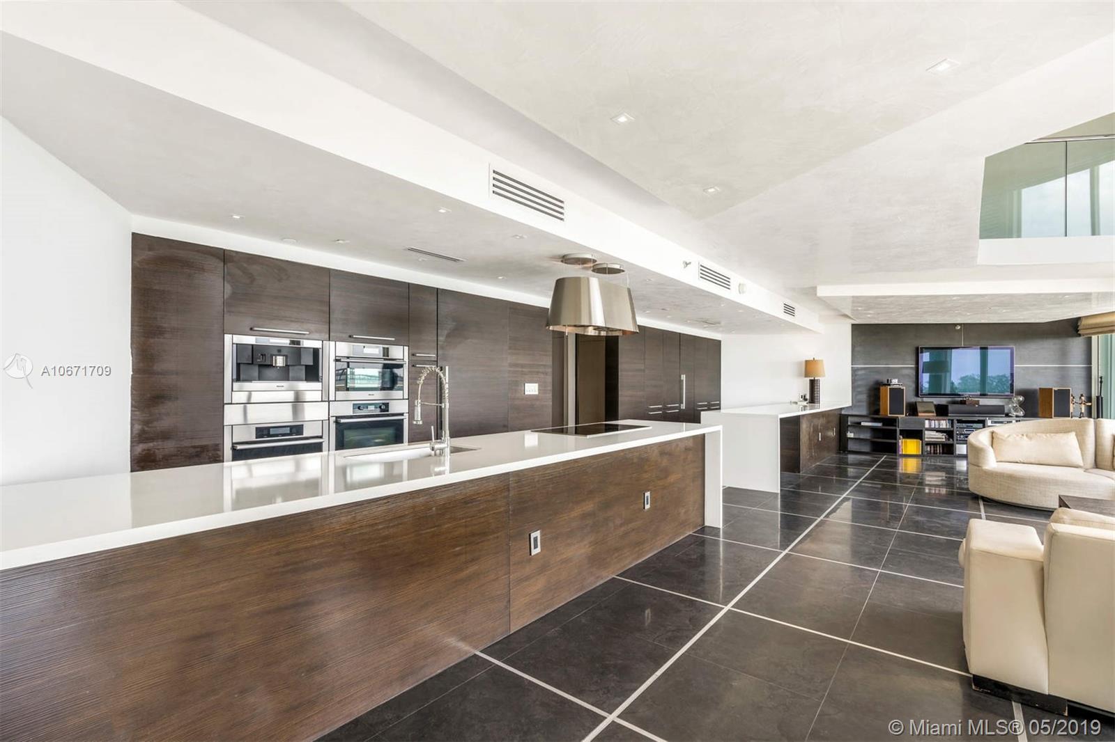 2127 Brickell Avenue, Unit 703 Miami, FL 33129 - Photo 6 of 18