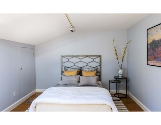 120 Montvale Road Weston, MA 02493 - Photo 12 of 19