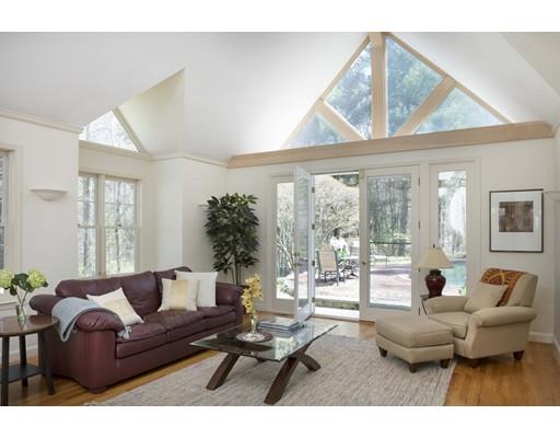 120 Montvale Road Weston, MA 02493 - Photo 2 of 19
