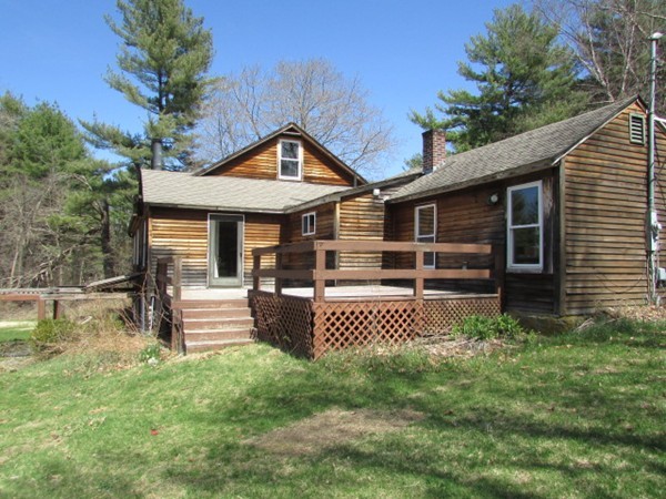 40 Carpenter Hill Road Charlton, MA 01507 - Photo 3 of 28 Gallery Image 3