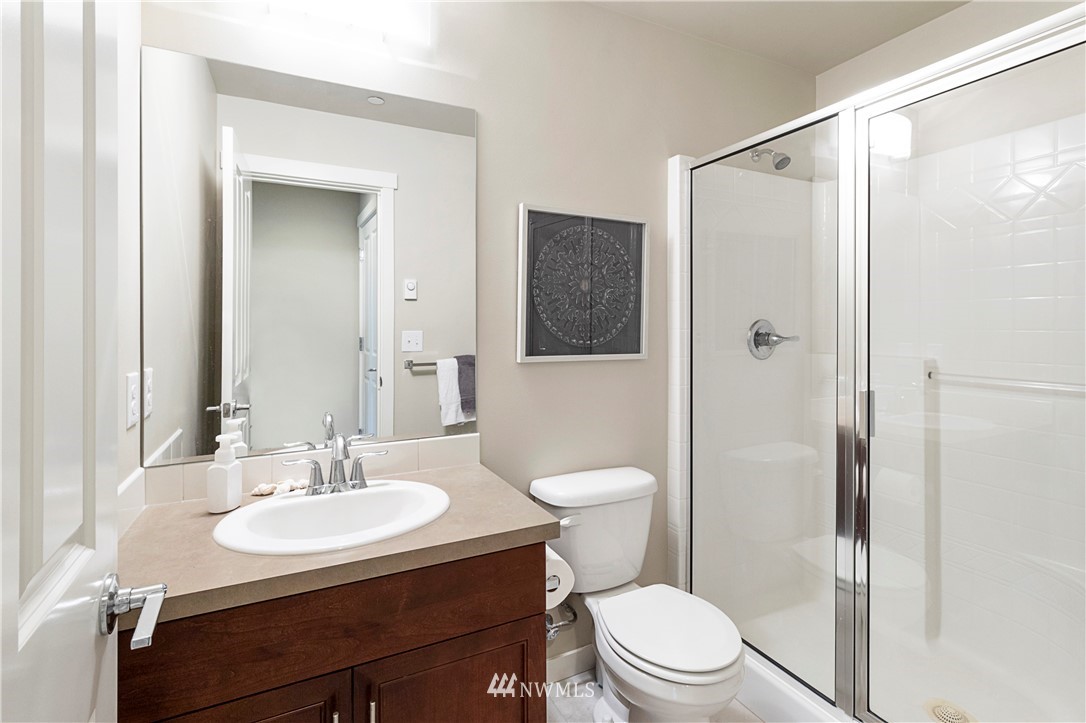 4233 Northeast 3rd Lane Renton, WA 98059 - Photo 23 of 25