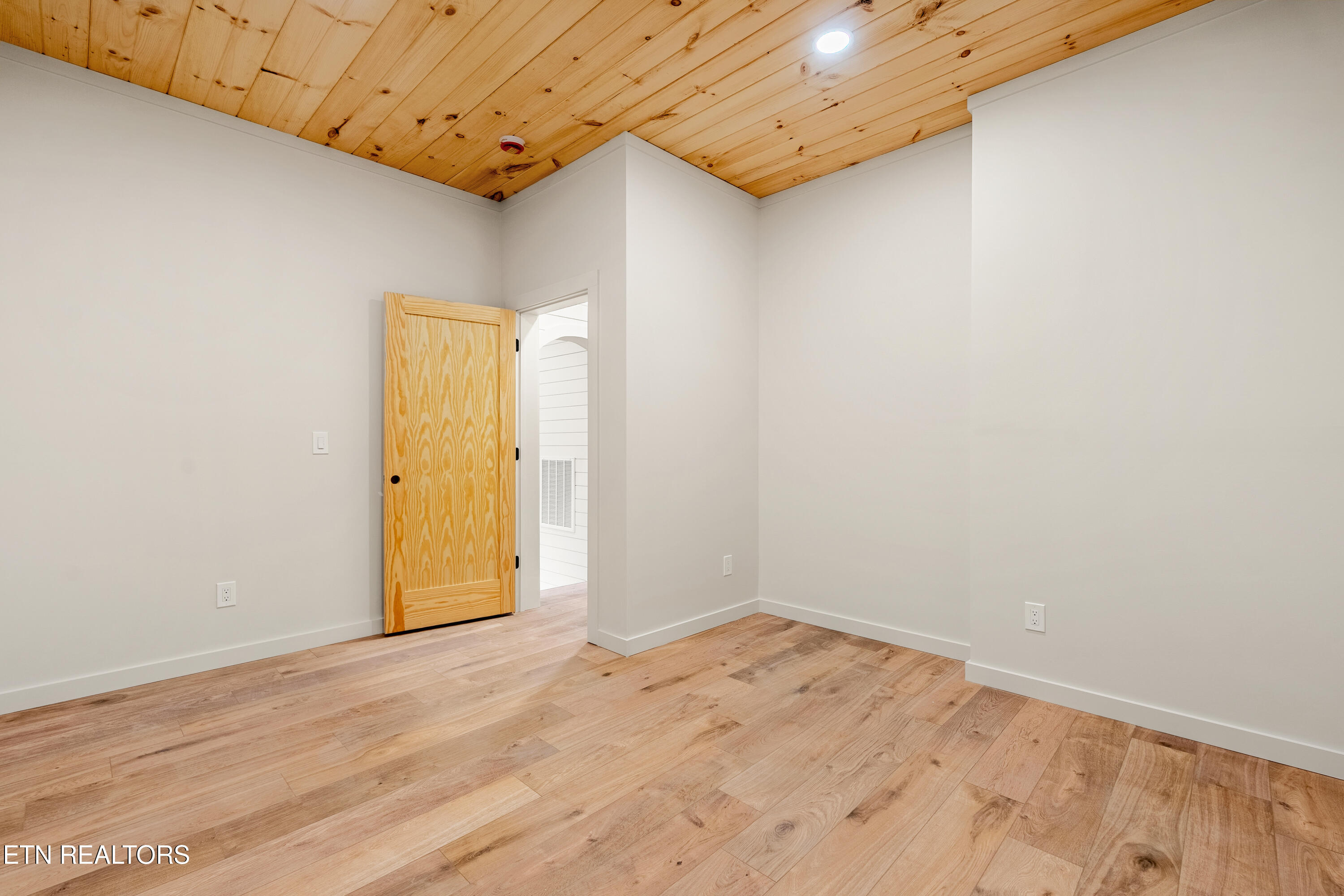 1863 Bluff Ridge Road Sevierville, TN 37876 - Photo 27 of 42 DSC07535-HDR