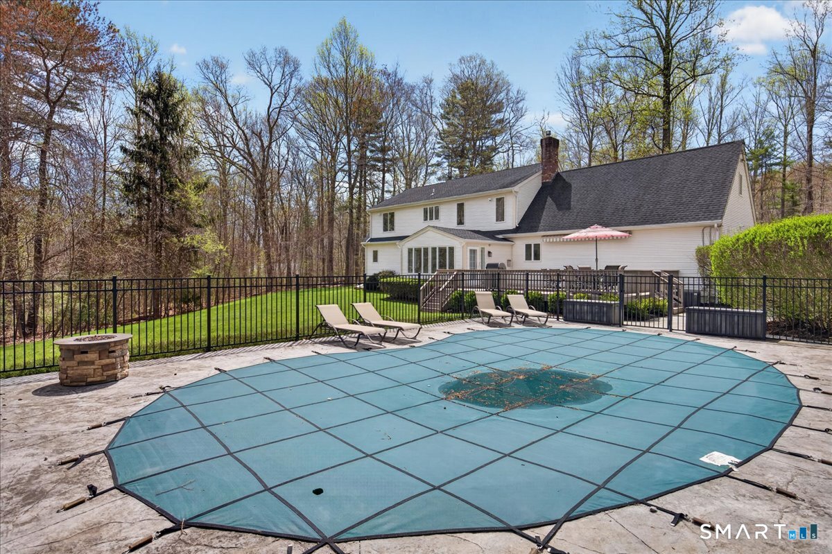 50 Overbrook Road Madison, CT 06443 - Photo 31 of 39 Inground pool- heated and fenced