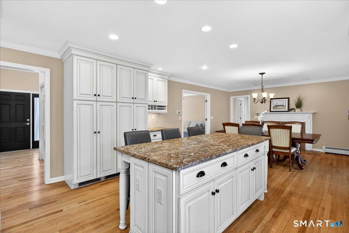 50 Overbrook Road Madison, CT 06443 - Photo 9 of 39