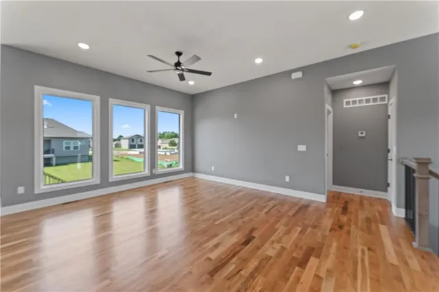 $393,900 | 814 West Shawhan Parkway, Lone Jack, MO 64086