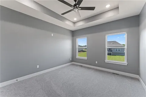 $393,900 | 814 West Shawhan Parkway, Lone Jack, MO 64086