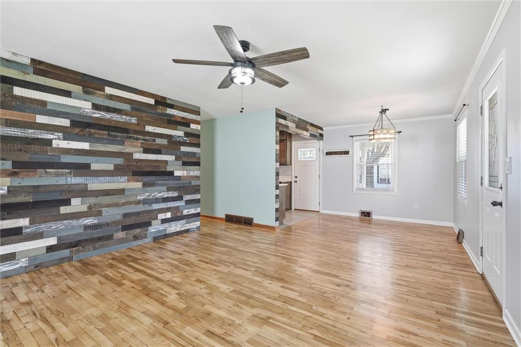 310 East Nichols Street Spring Hill, KS 66083 - Photo 11 of 30