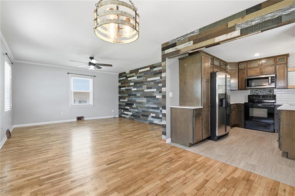 310 East Nichols Street Spring Hill, KS 66083 - Photo 12 of 30