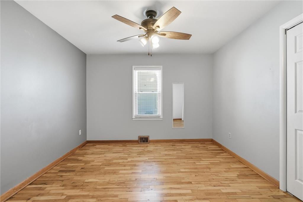 310 East Nichols Street Spring Hill, KS 66083 - Photo 19 of 30