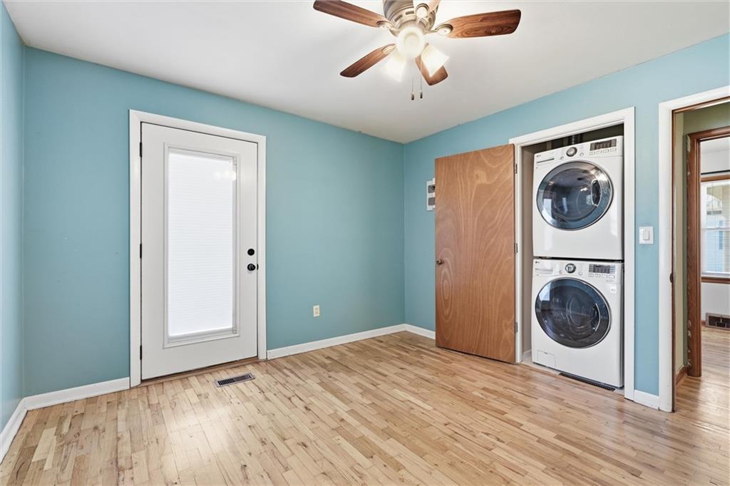 310 East Nichols Street Spring Hill, KS 66083 - Photo 24 of 30