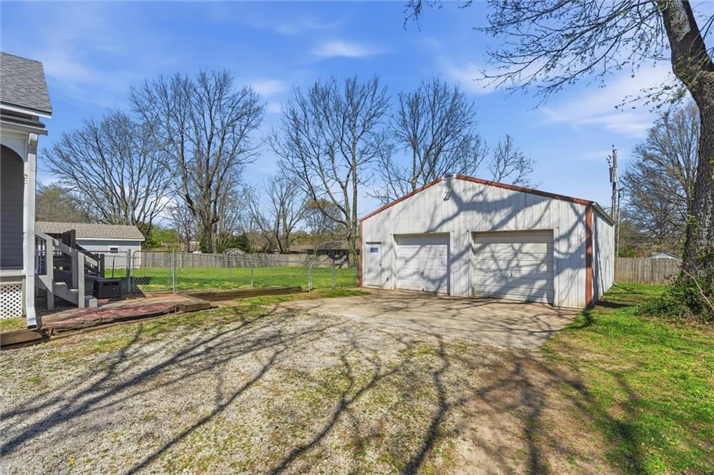 310 East Nichols Street Spring Hill, KS 66083 - Photo 30 of 30