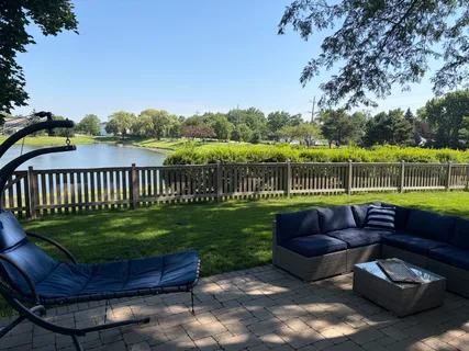 $624,900 | 1724 Dorchester Court, Mundelein, IL 60060