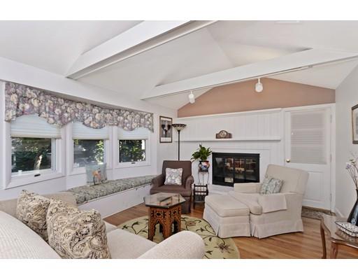 62 Rivard Road Needham, MA 02492 - Photo 4 of 18