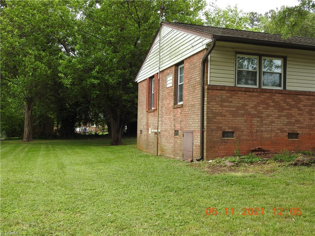 1700 Cook Street High Point, NC 27262 - Photo 14 of 15 Side view