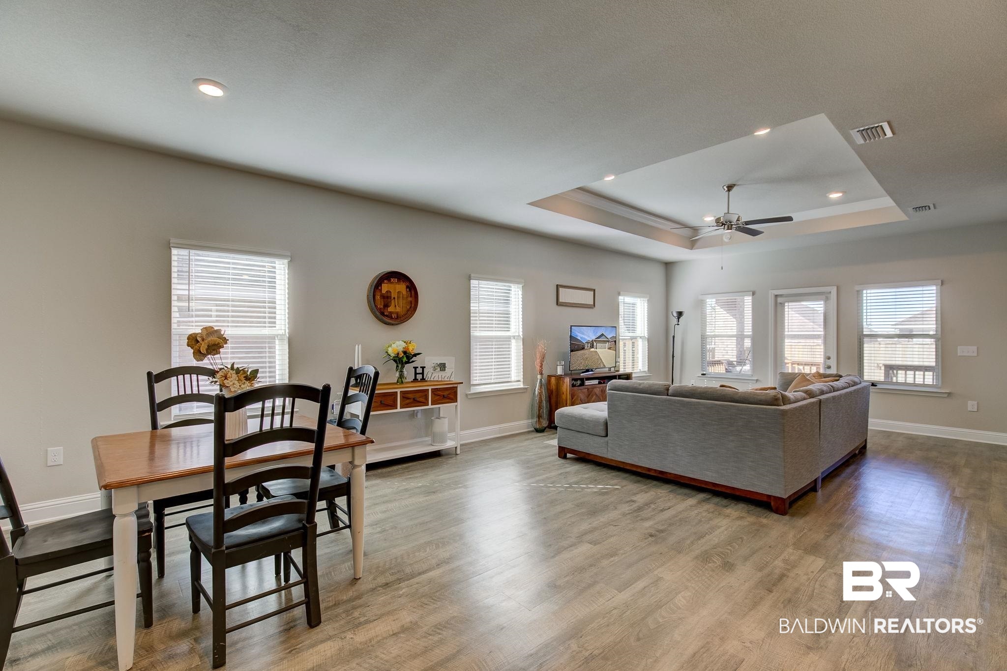31698 Memphis Loop Daphne, AL 36527 - Photo 5 of 26 Living & Dining Area