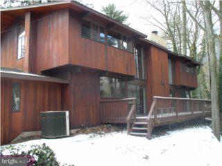 148 Valley Road Ardmore, PA 19003 - Photo 2 of 6 Gallery Image 2