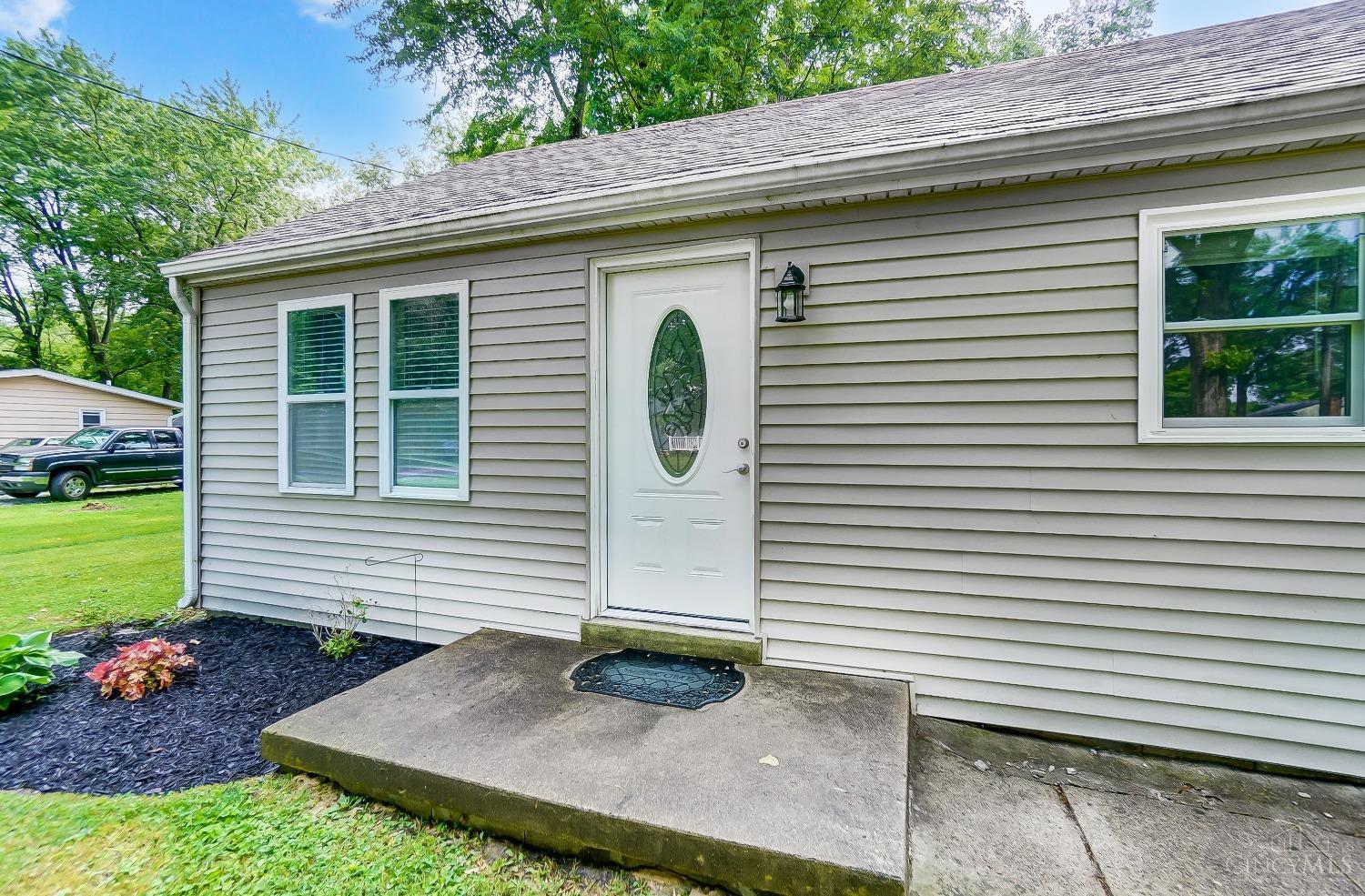 5776 Wade Road Milford, OH 45150 - Photo 5 of 31 Gallery Image 5