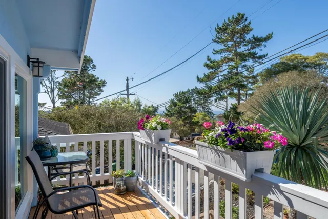 $1,750,000 | 1105 Funston Avenue, Pacific Grove, CA 93950