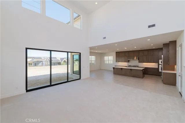 $6,750 | 27562 Juniper Lane, Valencia, CA 91381