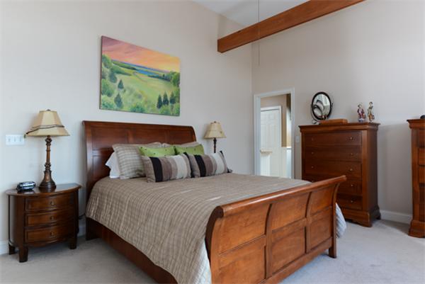 171 A Great Neck Road Wareham, MA 02571 - Photo 9 of 19 a bedroom with a bed and a dresser