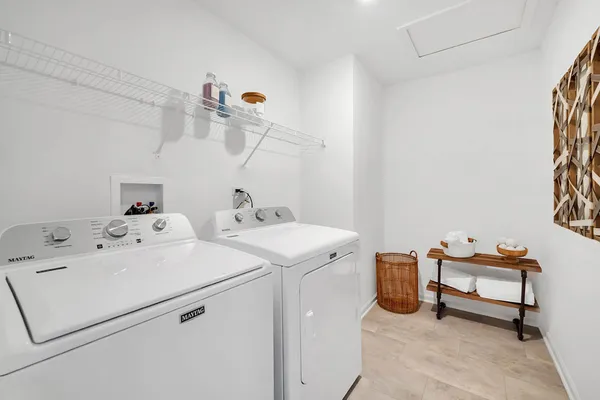 $519,990 | 201 Charlestowne Lakes Drive, St. Charles, IL 60174