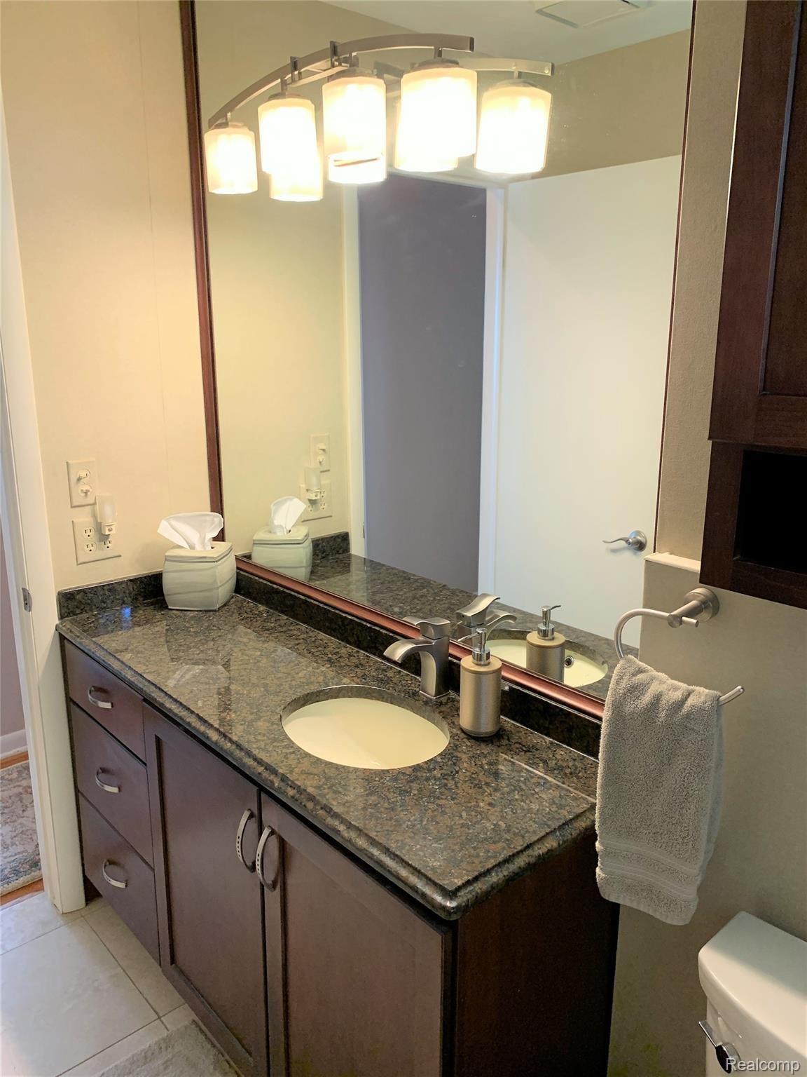 32315 Craftsbury Road Farmington, MI 48334 - Photo 21 of 34 full bath