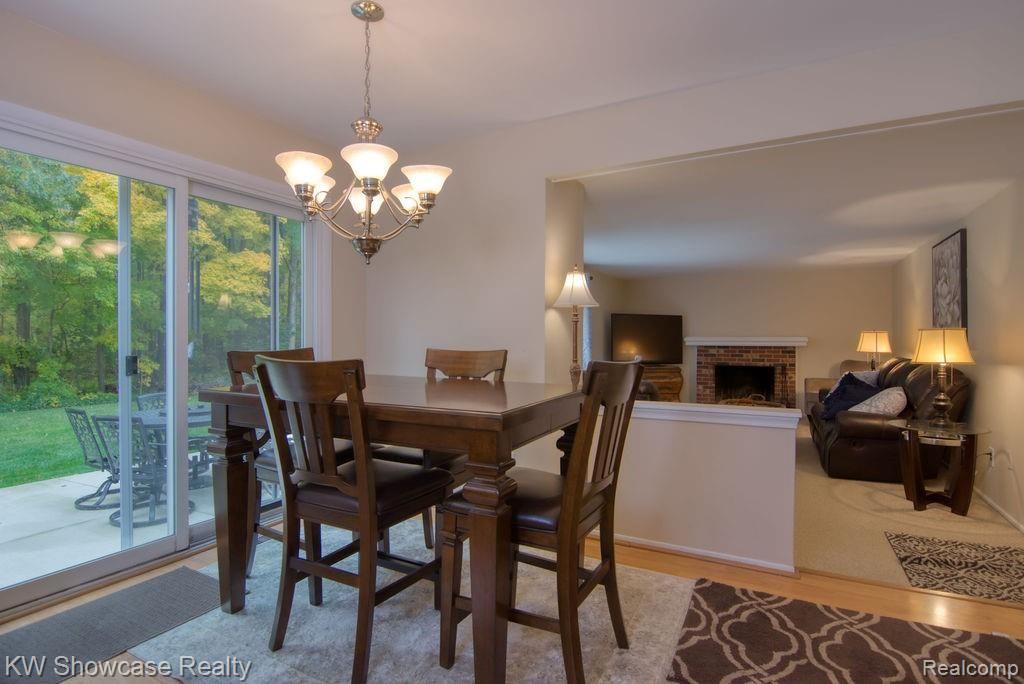 35929 Fredericksburg Road Farmington, MI 48331 - Photo 13 of 38 35929Fredericksburg(21of40).jpg
