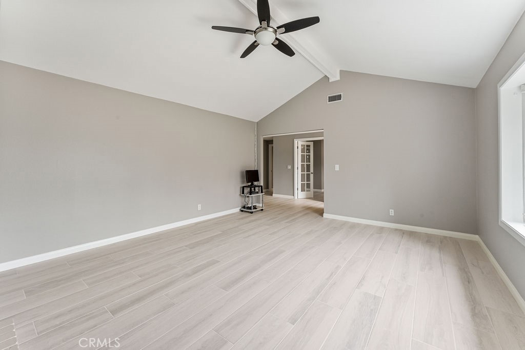 25352 Hugo Road Laguna Niguel, CA 92677 - Photo 4 of 31 Living Room
