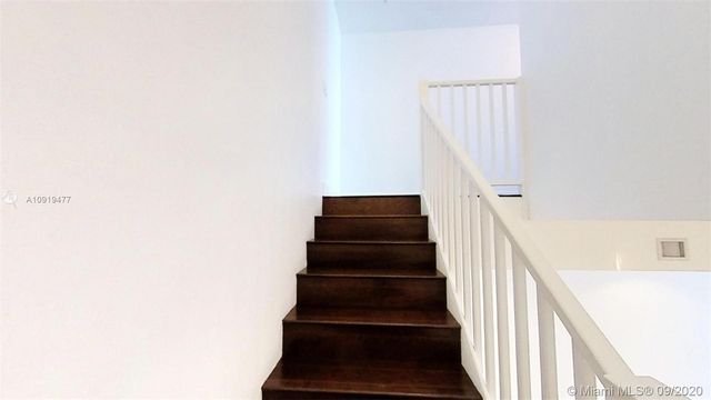 $500,000 | 1100 Biscayne Boulevard, Unit 4505, Miami, FL 33132