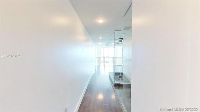 $500,000 | 1100 Biscayne Boulevard, Unit 4505, Miami, FL 33132