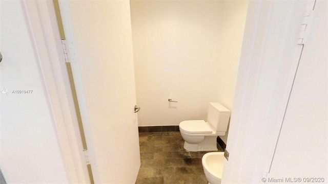 $500,000 | 1100 Biscayne Boulevard, Unit 4505, Miami, FL 33132