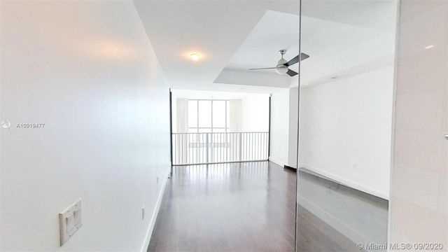 $500,000 | 1100 Biscayne Boulevard, Unit 4505, Miami, FL 33132