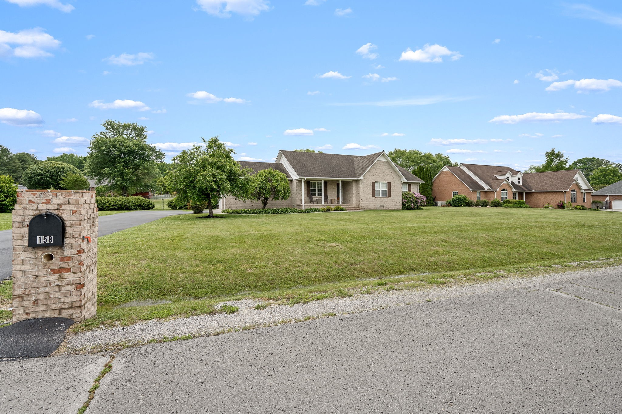 158 Courtnea Lane Manchester, TN 37355 - Photo 4 of 38