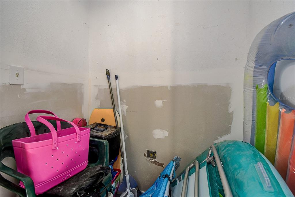 1500 Sunset Road, Unit G4 Tarpon Springs, FL 34689 - Photo 34 of 44 a view of walk in closet